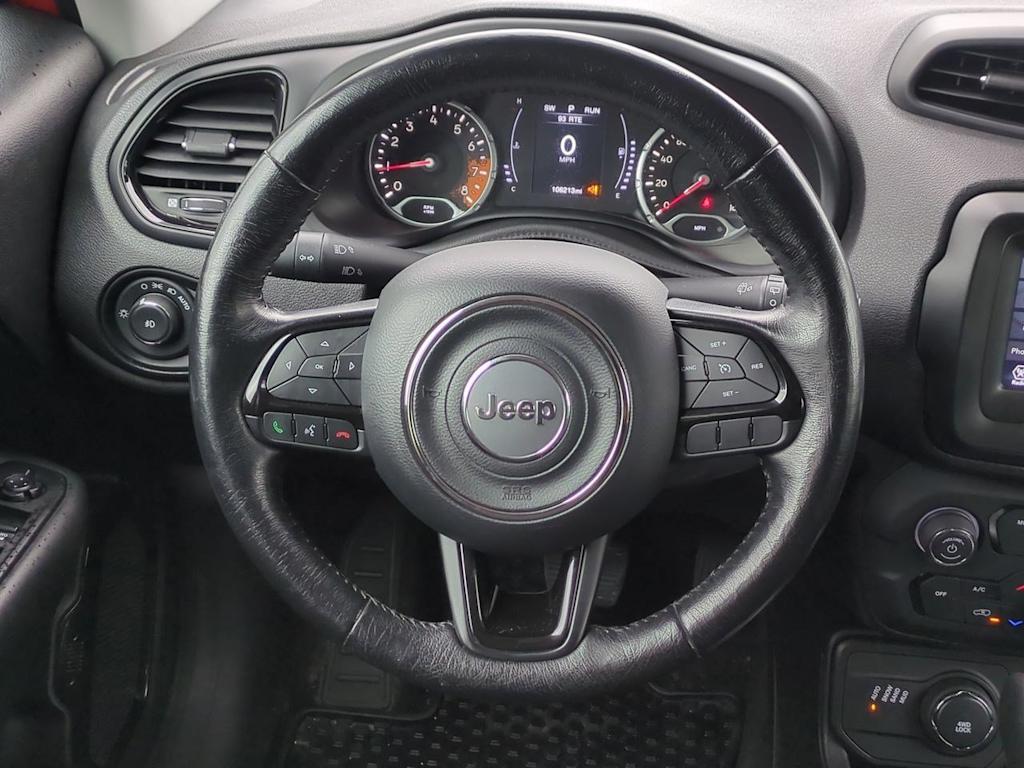 Thumbnail: 2018 Jeep Renegade - 13