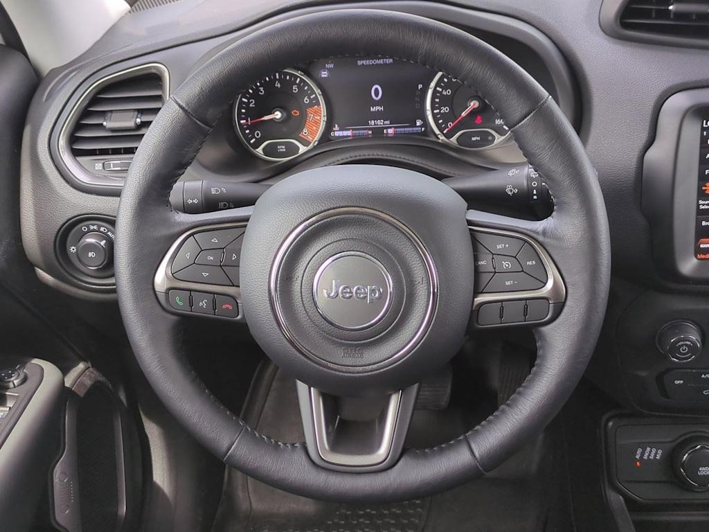 Thumbnail: 2021 Jeep Renegade - 13