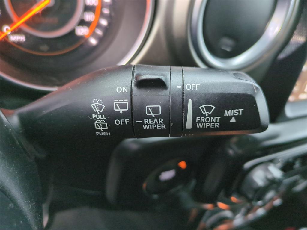 Thumbnail: 2018 Jeep Wrangler - 28