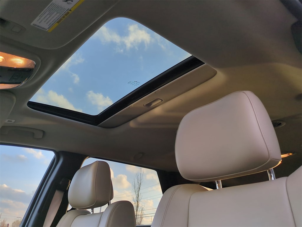 Thumbnail: 2018 Dodge Durango - 26