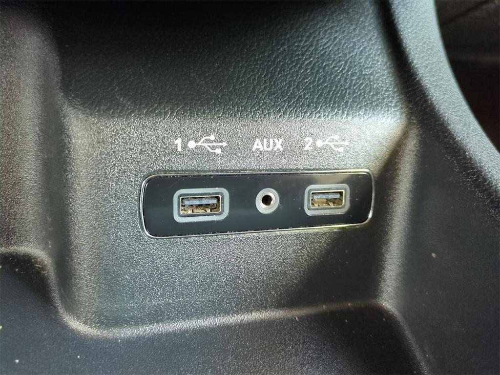 Thumbnail: 2018 Dodge Durango - 34