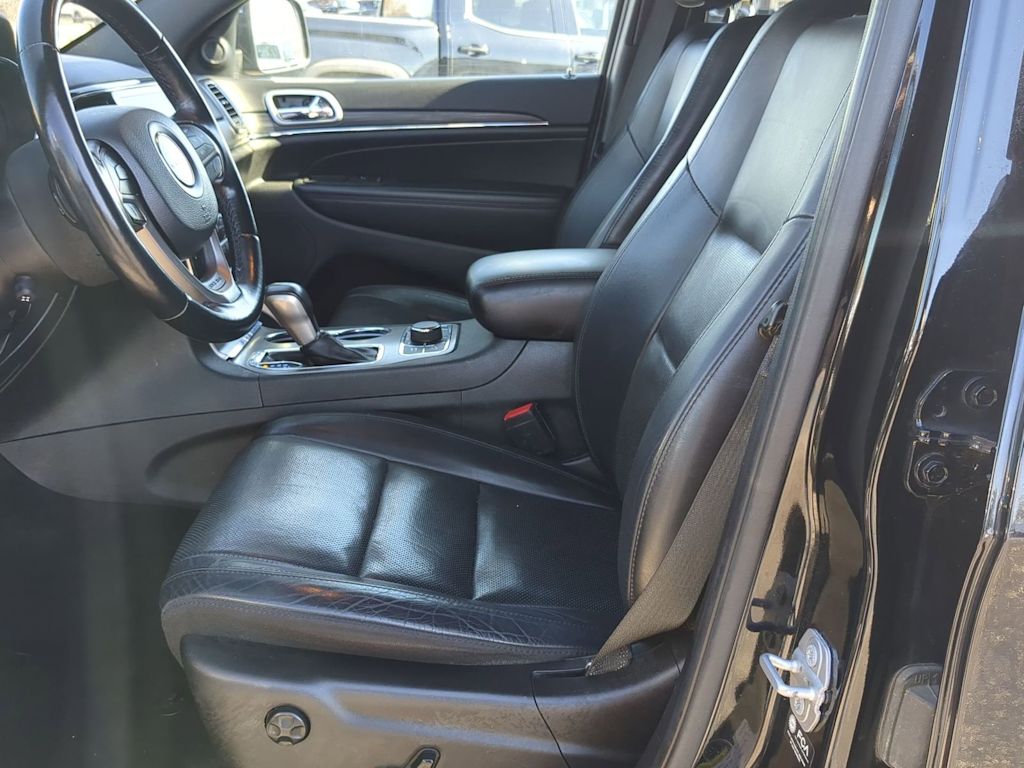 Thumbnail: 2021 Jeep Grand Cherokee - 10