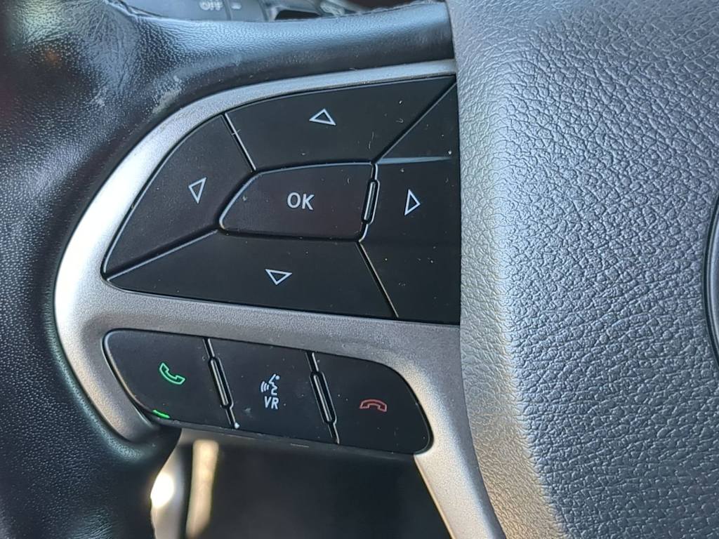 Thumbnail: 2021 Jeep Grand Cherokee - 28