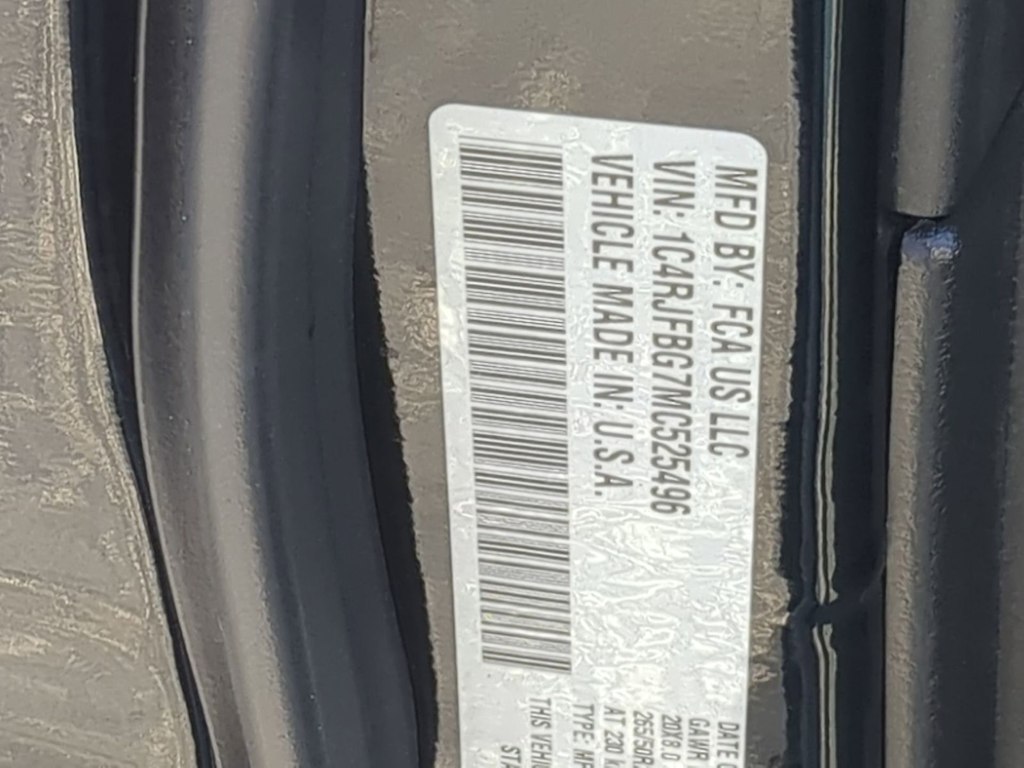 Thumbnail: 2021 Jeep Grand Cherokee - 19