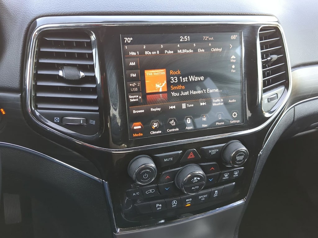 Thumbnail: 2021 Jeep Grand Cherokee - 14