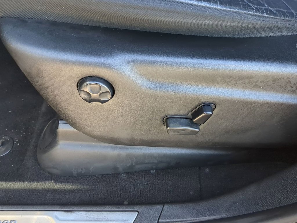 Thumbnail: 2021 Jeep Grand Cherokee - 25