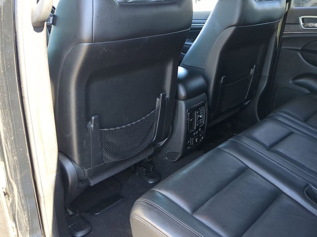 Thumbnail: 2021 Jeep Grand Cherokee - 12