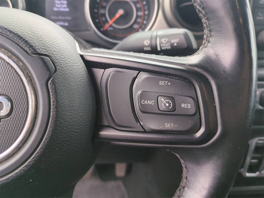 Thumbnail: 2020 Jeep Gladiator - 28