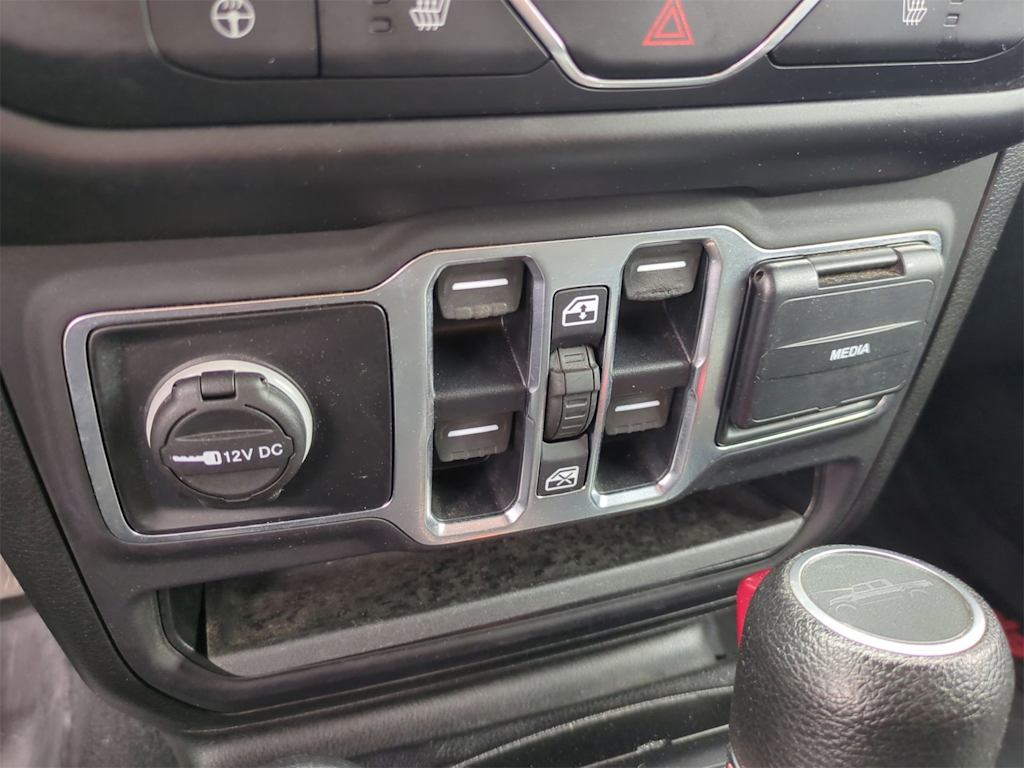 Thumbnail: 2020 Jeep Gladiator - 34