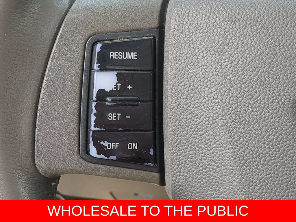 Thumbnail: 2010 Ford Focus - 16