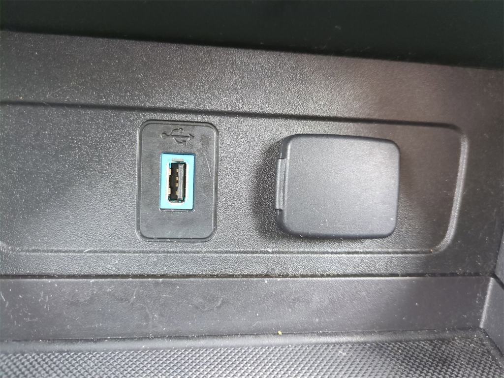 Thumbnail: 2019 Ford Escape - 35