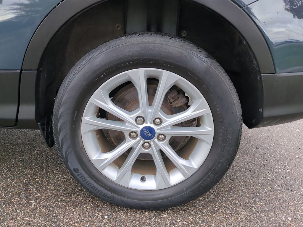 Thumbnail: 2019 Ford Escape - 8