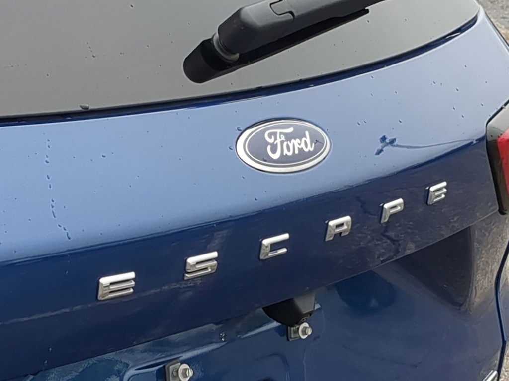 Thumbnail: 2023 Ford Escape - 24