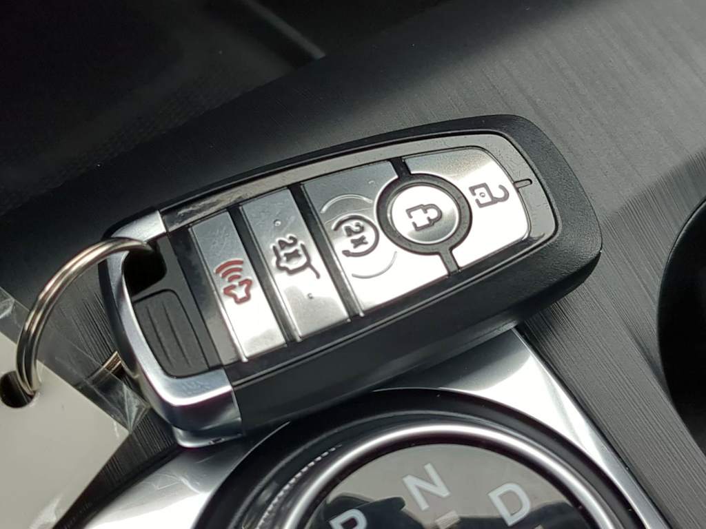 Thumbnail: 2023 Ford Escape - 17