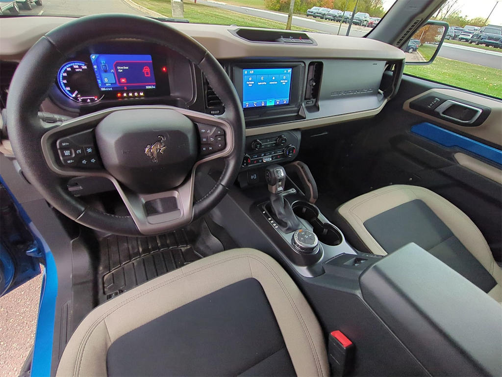 Thumbnail: 2022 Ford Bronco - 9