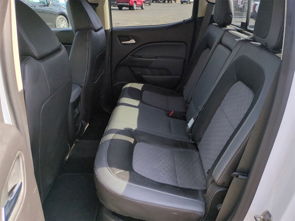 2018 Chevrolet Colorado Z71 24