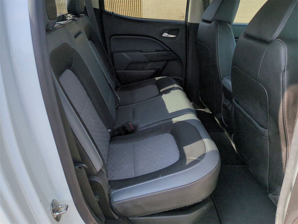 2018 Chevrolet Colorado Z71 25