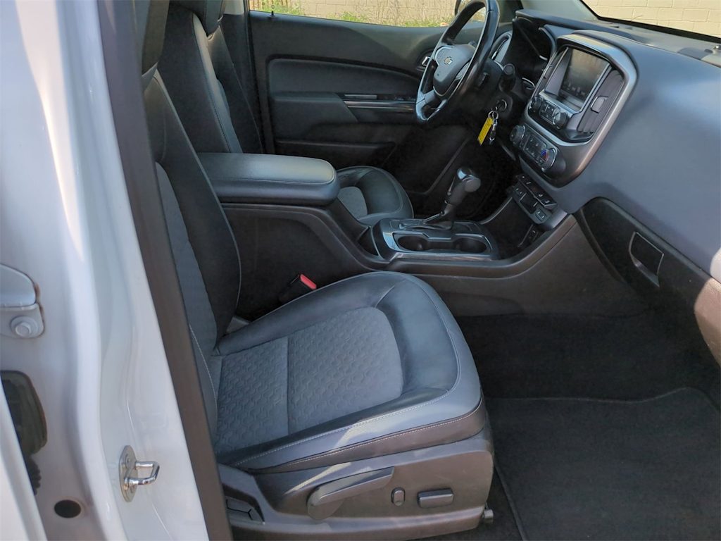 2018 Chevrolet Colorado Z71 11