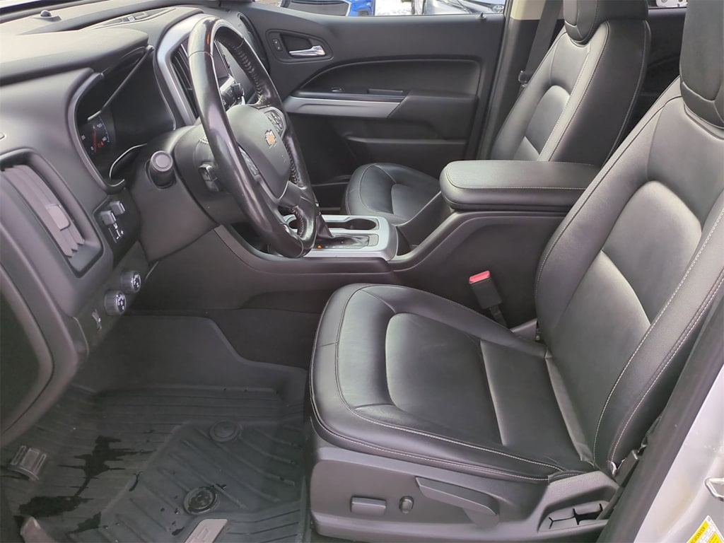 Thumbnail: 2020 Chevrolet Colorado - 10