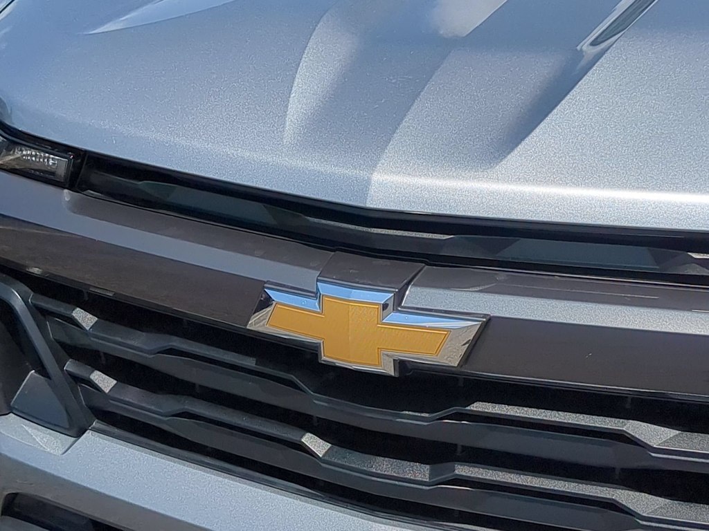 Thumbnail: 2024 Chevrolet Colorado - 7