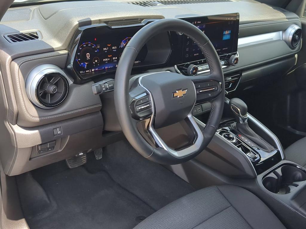 Thumbnail: 2024 Chevrolet Colorado - 2