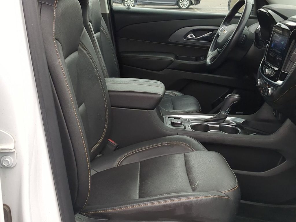 Thumbnail: 2020 Chevrolet Traverse - 11