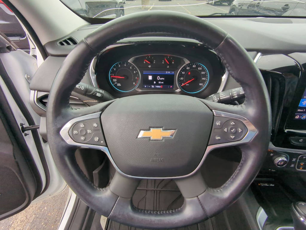 Thumbnail: 2020 Chevrolet Traverse - 13