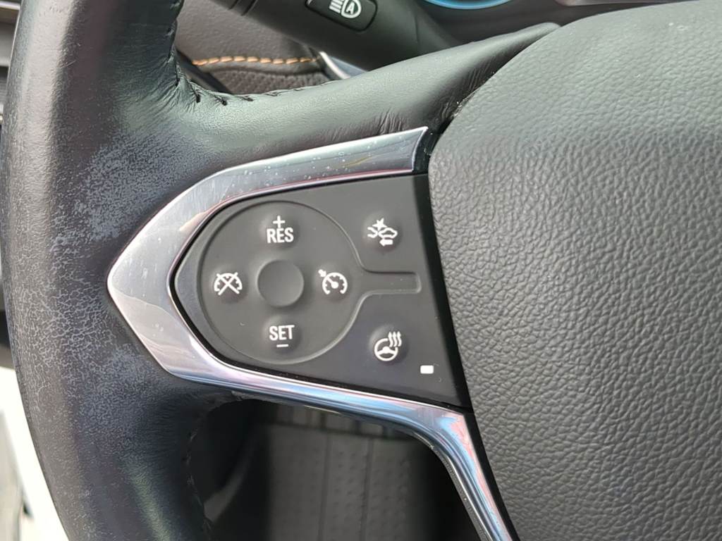 Thumbnail: 2020 Chevrolet Traverse - 29