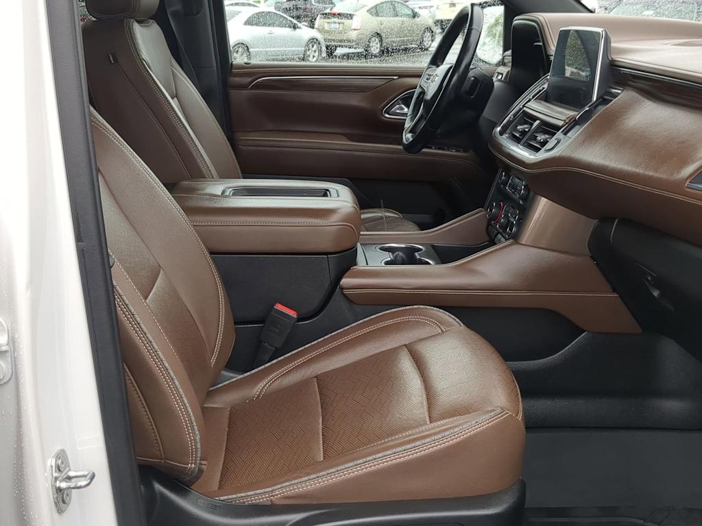 Thumbnail: 2023 Chevrolet Tahoe - 11
