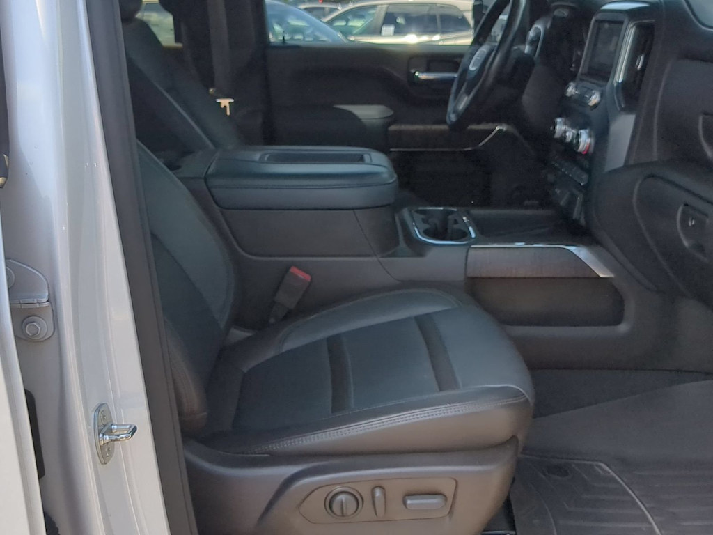 Thumbnail: 2021 GMC Sierra 2500 - 11