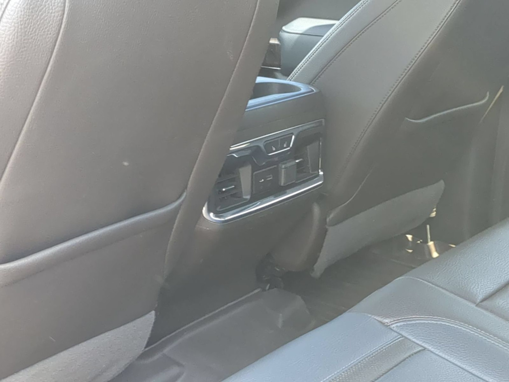 Thumbnail: 2021 GMC Sierra 2500 - 26