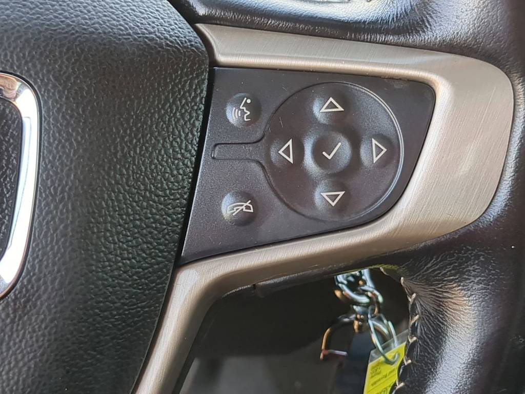 Thumbnail: 2017 GMC Canyon - 37