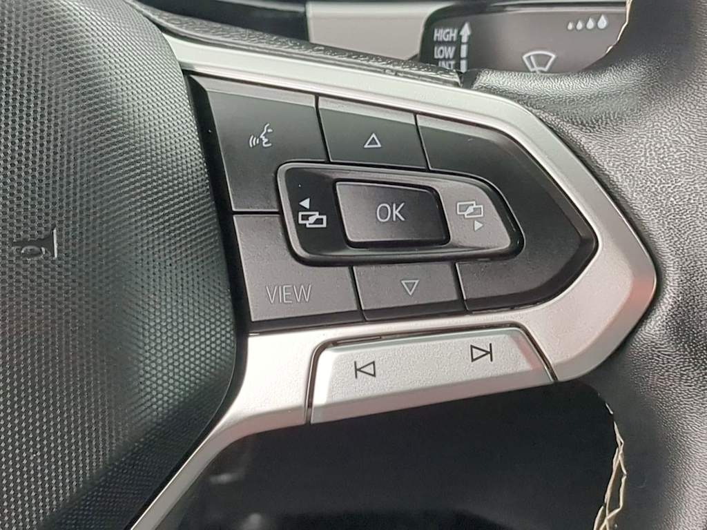 Thumbnail: 2023 Volkswagen Atlas - 30
