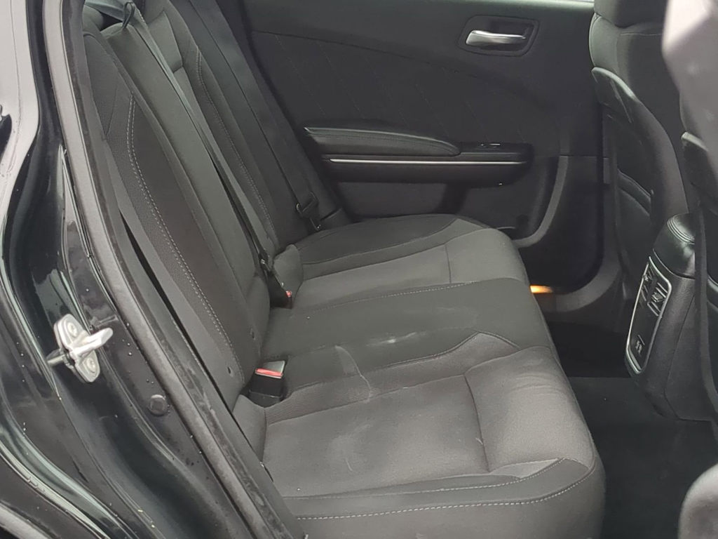 Thumbnail: 2015 Dodge Charger - 35