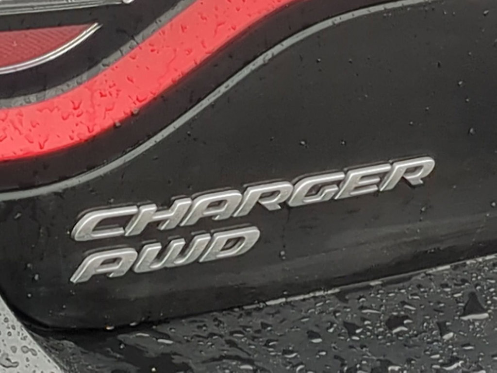 Thumbnail: 2015 Dodge Charger - 32