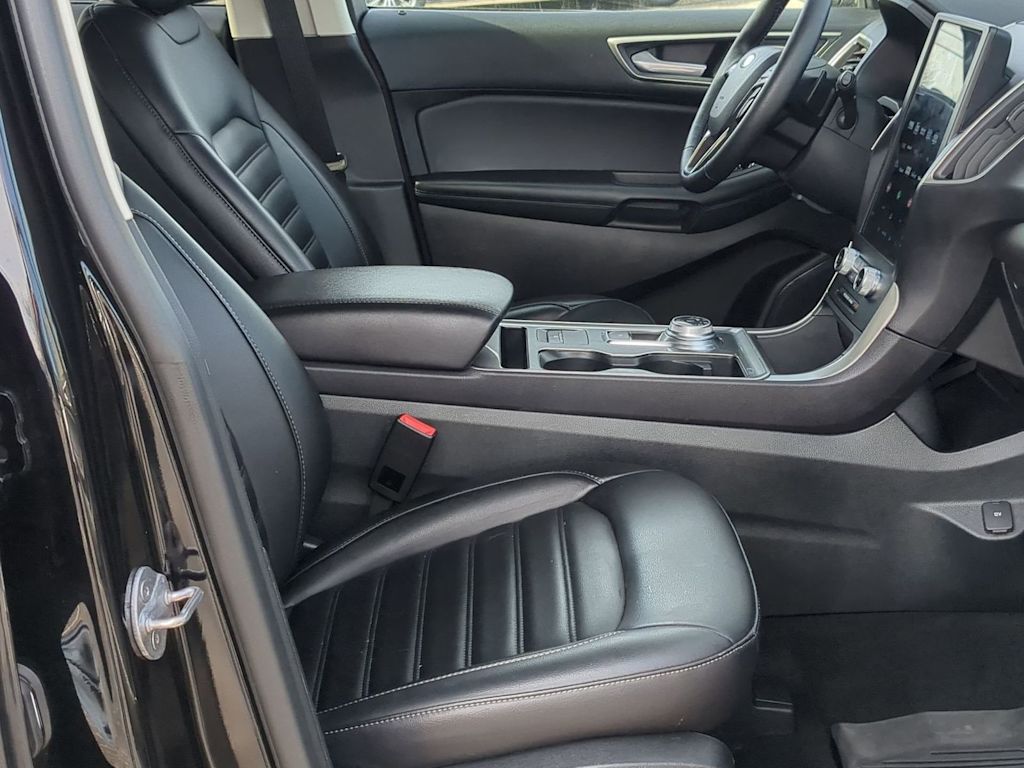 Thumbnail: 2024 Ford Edge - 11