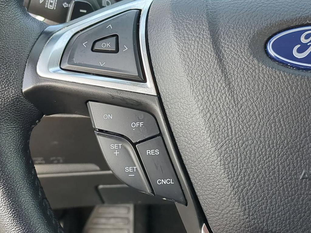 Thumbnail: 2024 Ford Edge - 36