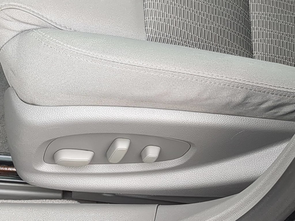Thumbnail: 2016 Chevrolet Impala - 25
