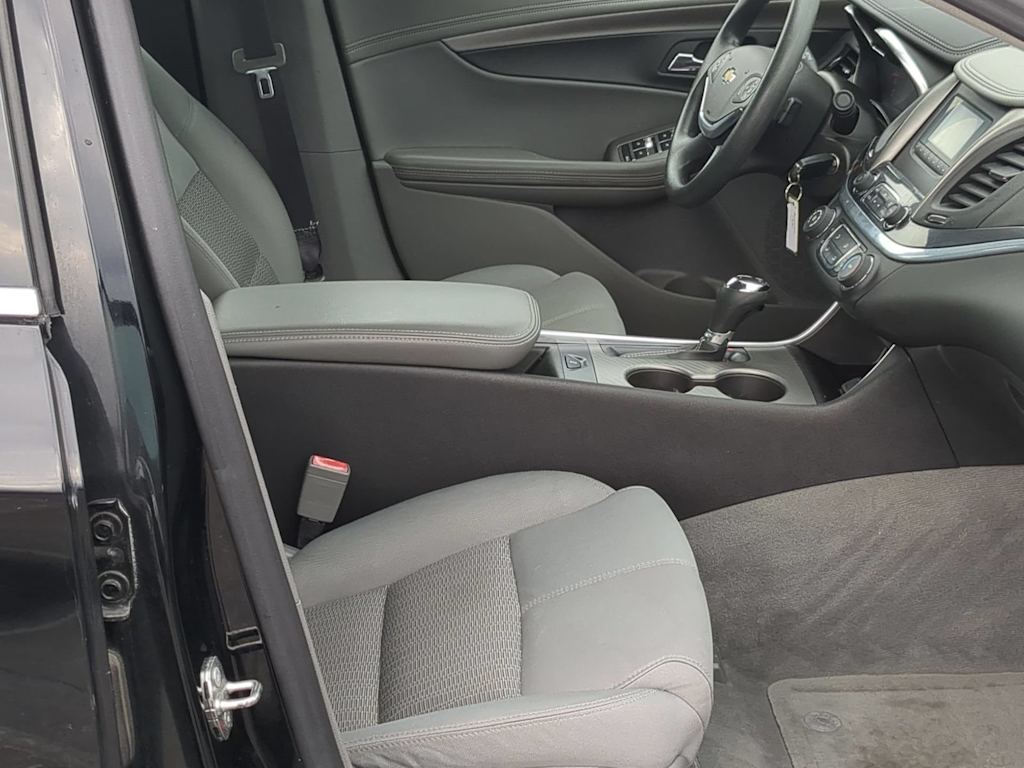Thumbnail: 2016 Chevrolet Impala - 11
