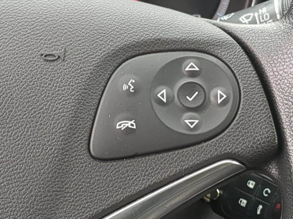 Thumbnail: 2016 Chevrolet Impala - 29