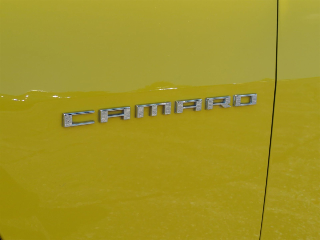 Thumbnail: 2015 Chevrolet Camaro - 6