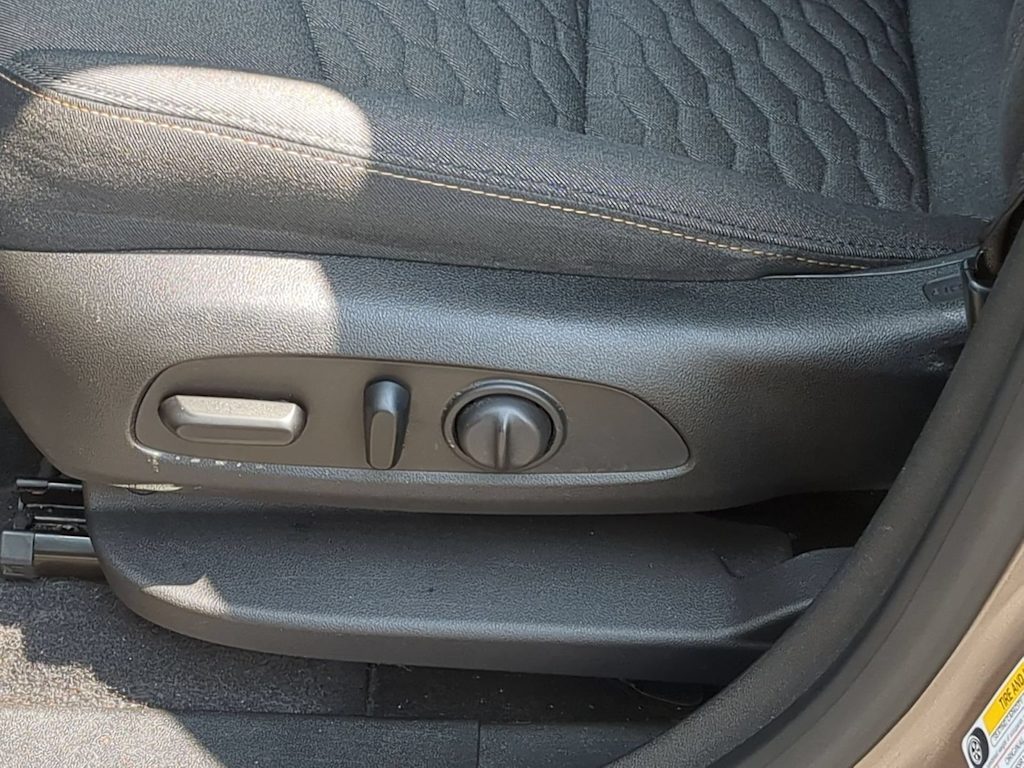 Thumbnail: 2019 Chevrolet Equinox - 26