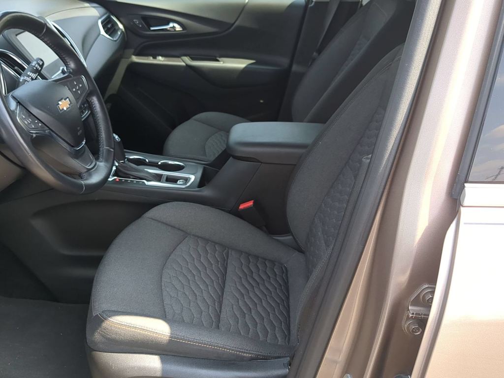 Thumbnail: 2019 Chevrolet Equinox - 10