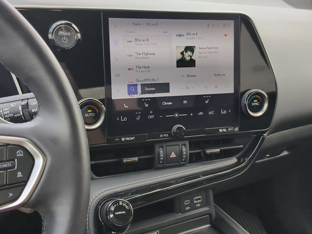 Thumbnail: 2025 Lexus ES - 14