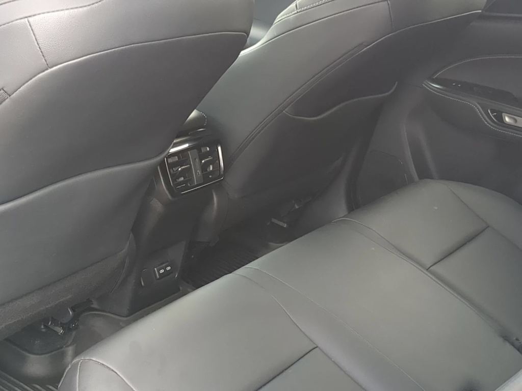 Thumbnail: 2025 Lexus ES - 26
