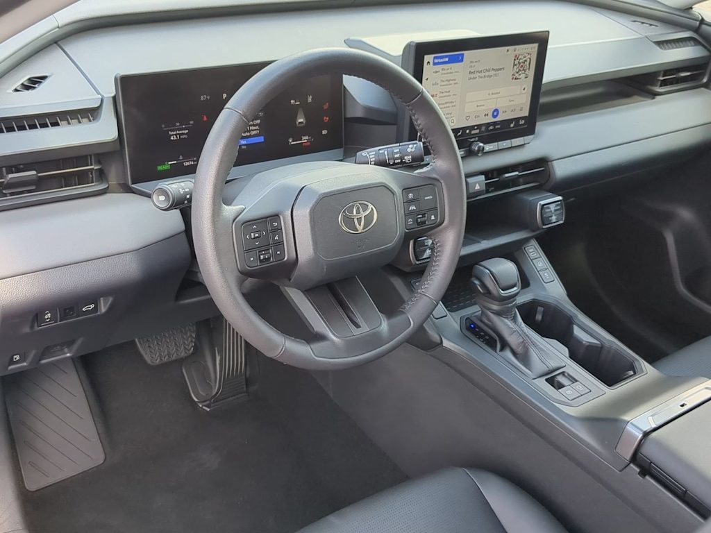 Thumbnail: 2026 Toyota RAV4 - 2