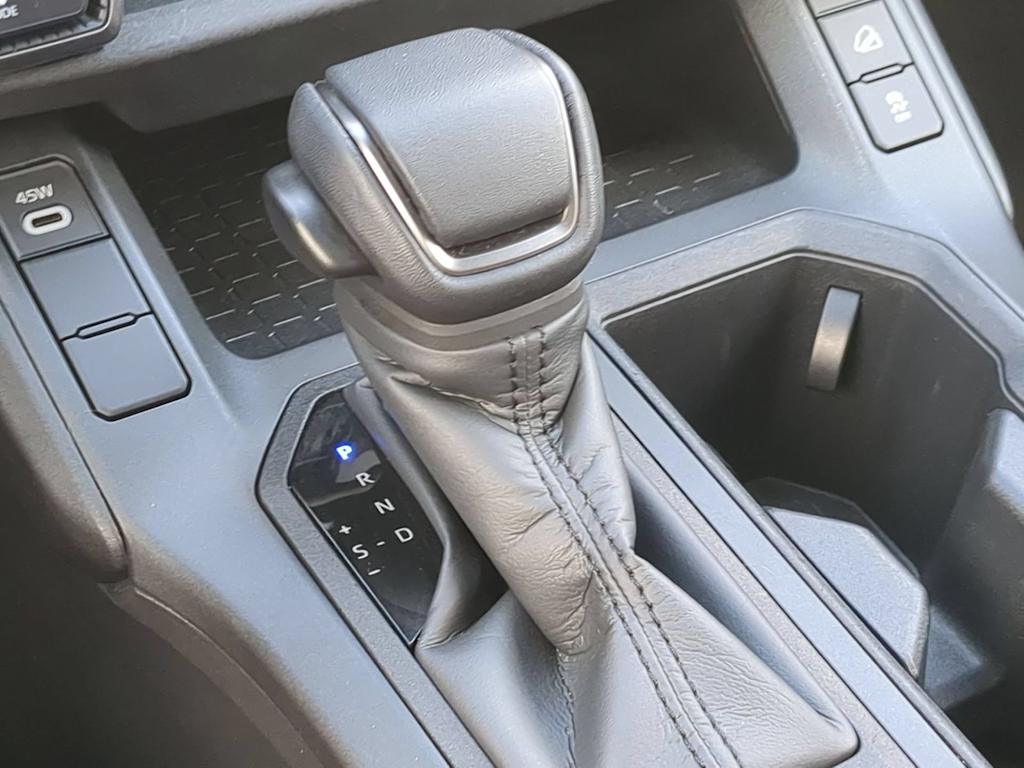 Thumbnail: 2026 Toyota RAV4 - 15