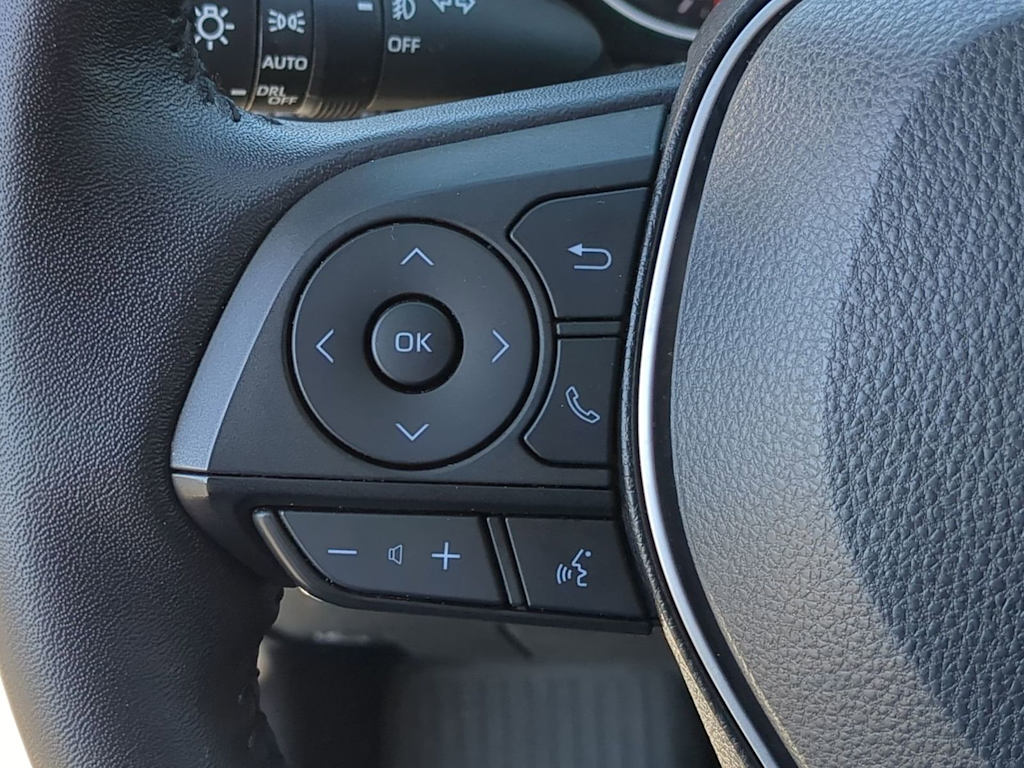 Thumbnail: 2022 Toyota RAV4 - 29