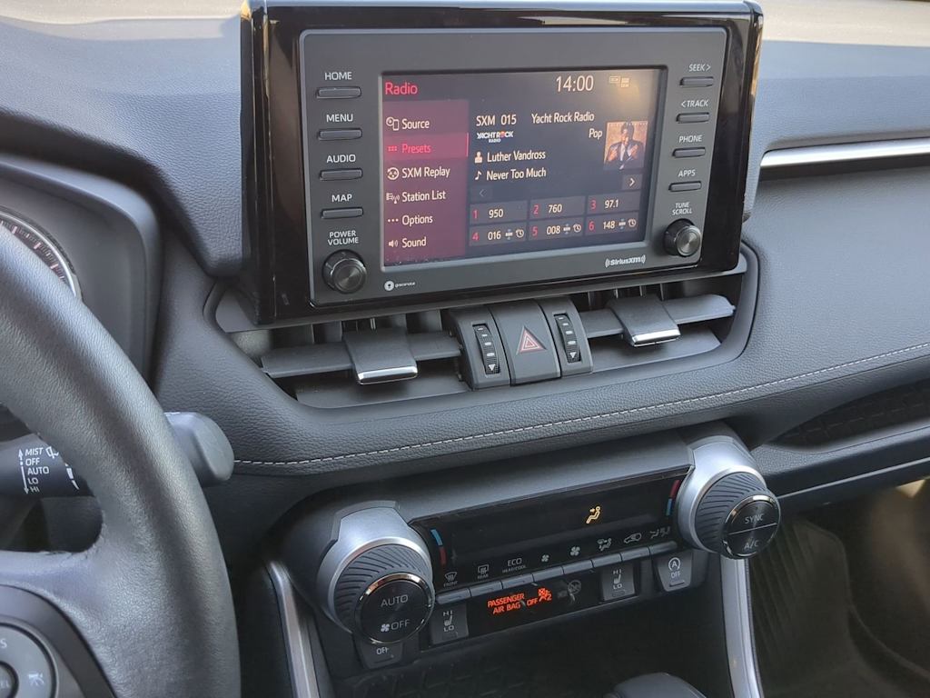 Thumbnail: 2022 Toyota RAV4 - 14