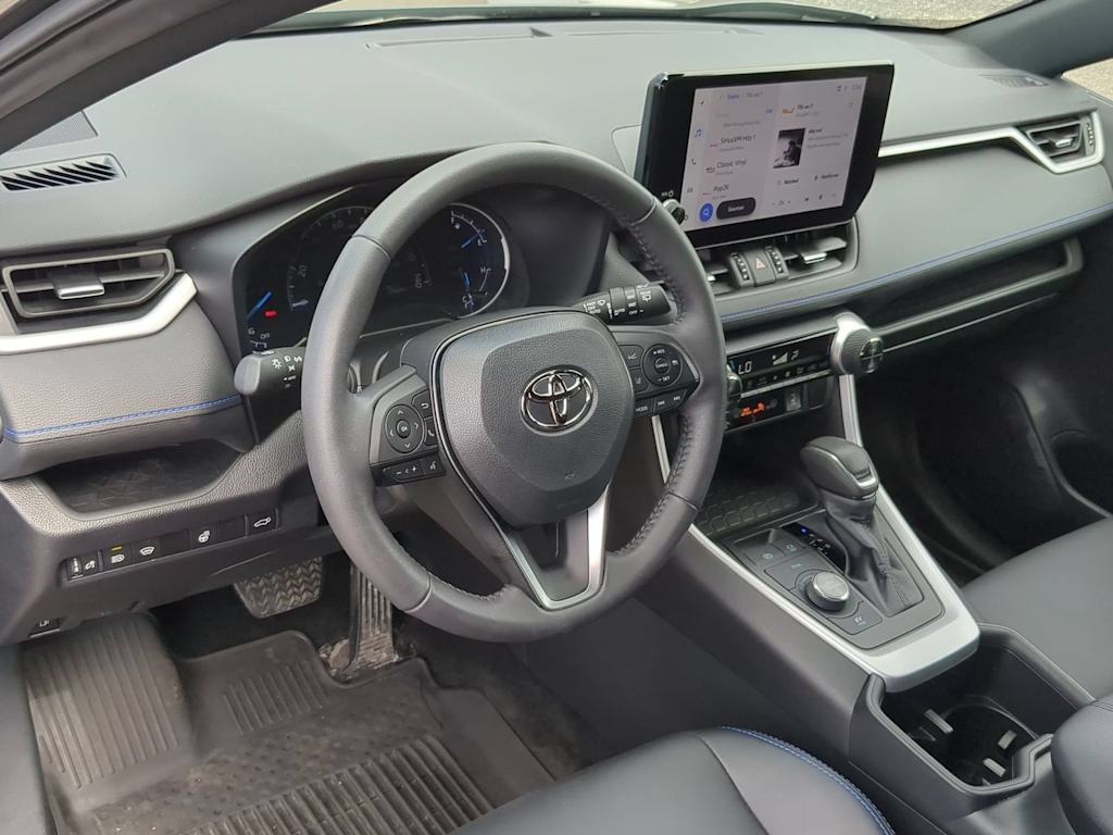 Thumbnail: 2024 Toyota RAV4 - 2